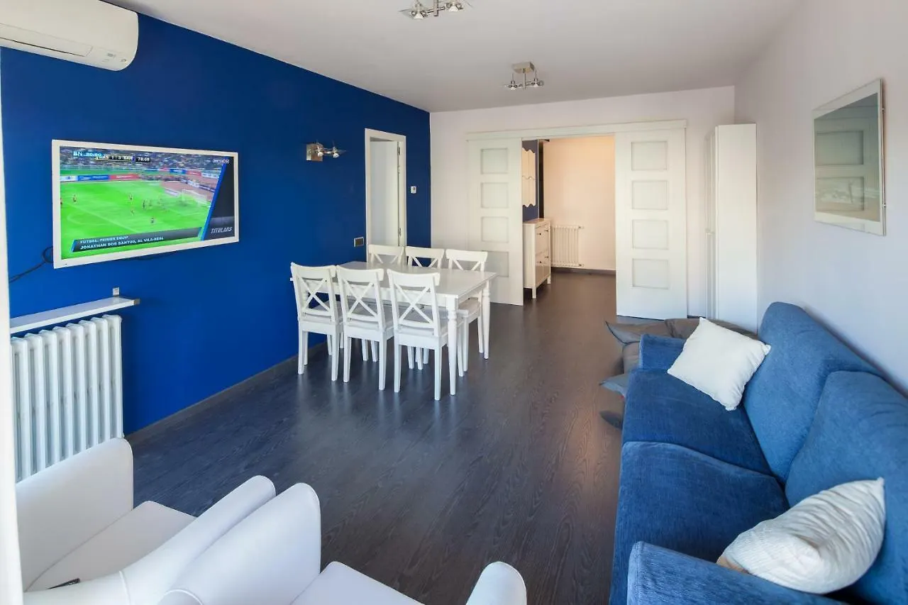 Sitgesblues, 250 M Beach , Big Terrace 0*, Sitges Spanien